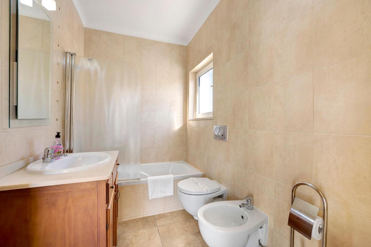 Lagos Beach Pool Villa Luaran gambar